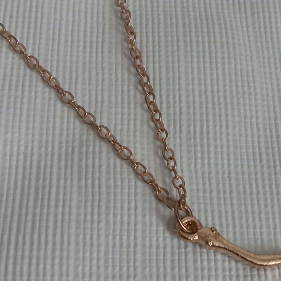 Gold Toned Lightweight Snake Shaped Pendant Dainty Adjustable Fashion Necklace - Picture 5 of 8